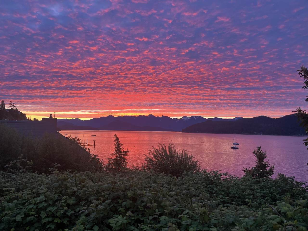 484 Marine Drive - Photo 1