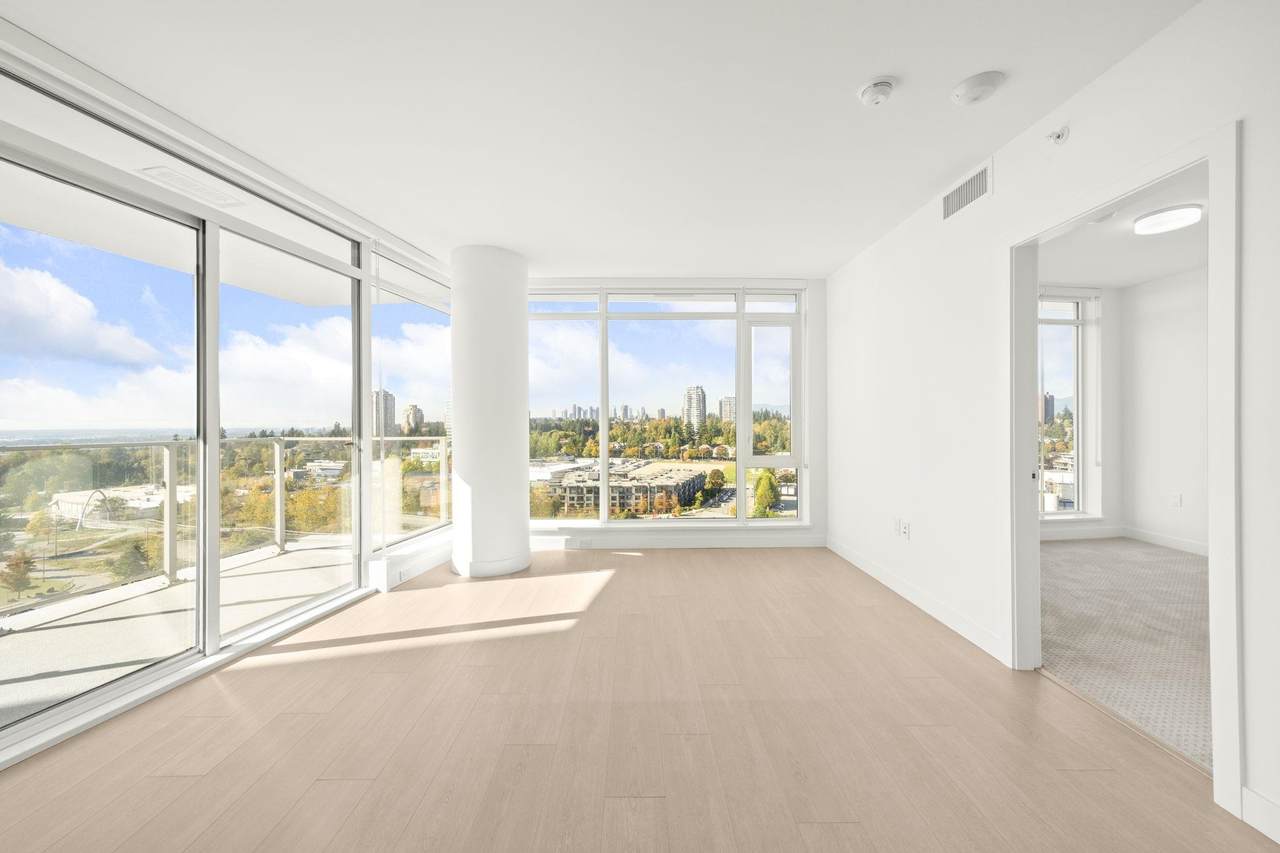 7683 Park Crescent - Photo 1