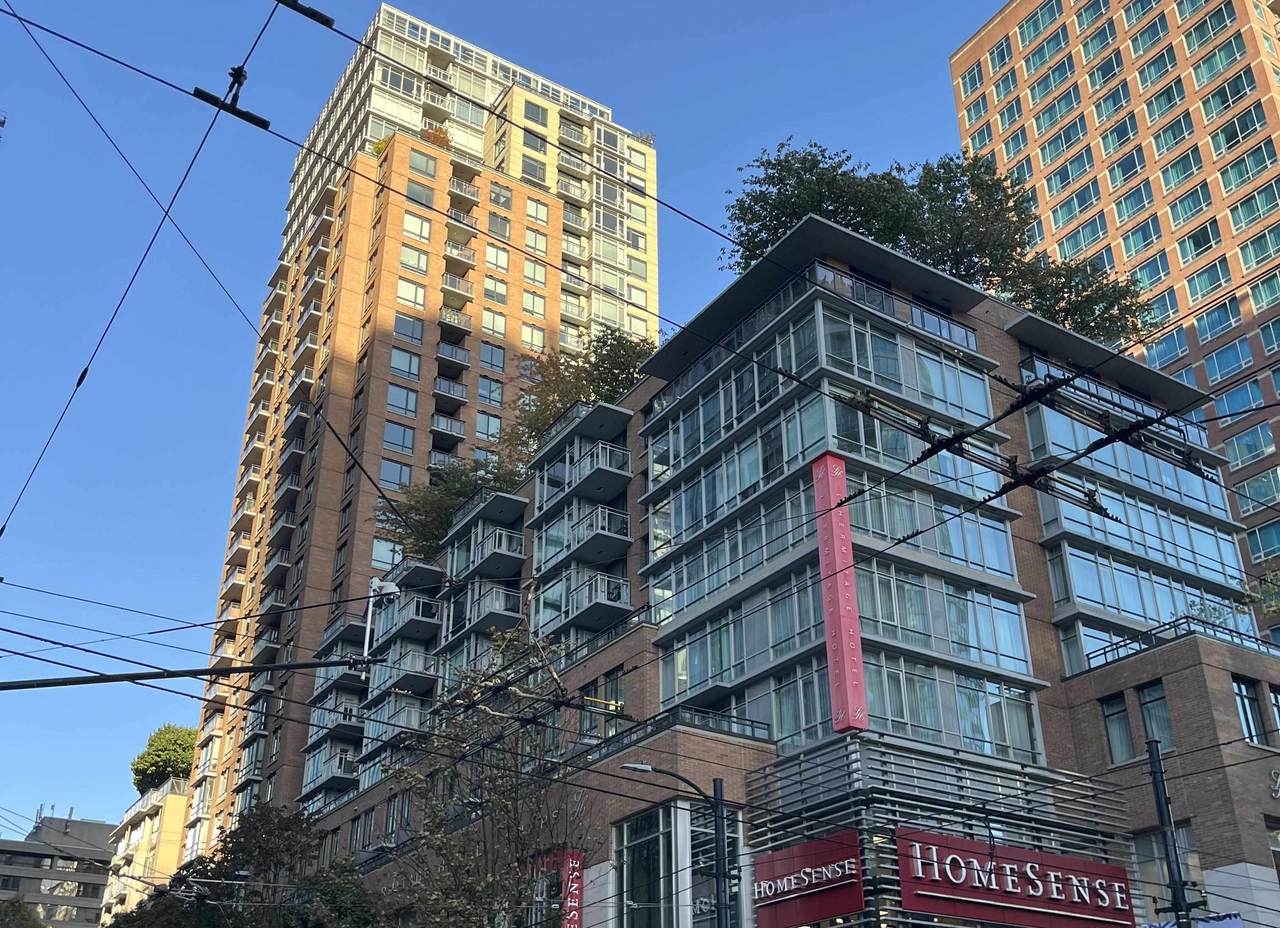 788 Richards Street - Photo 1