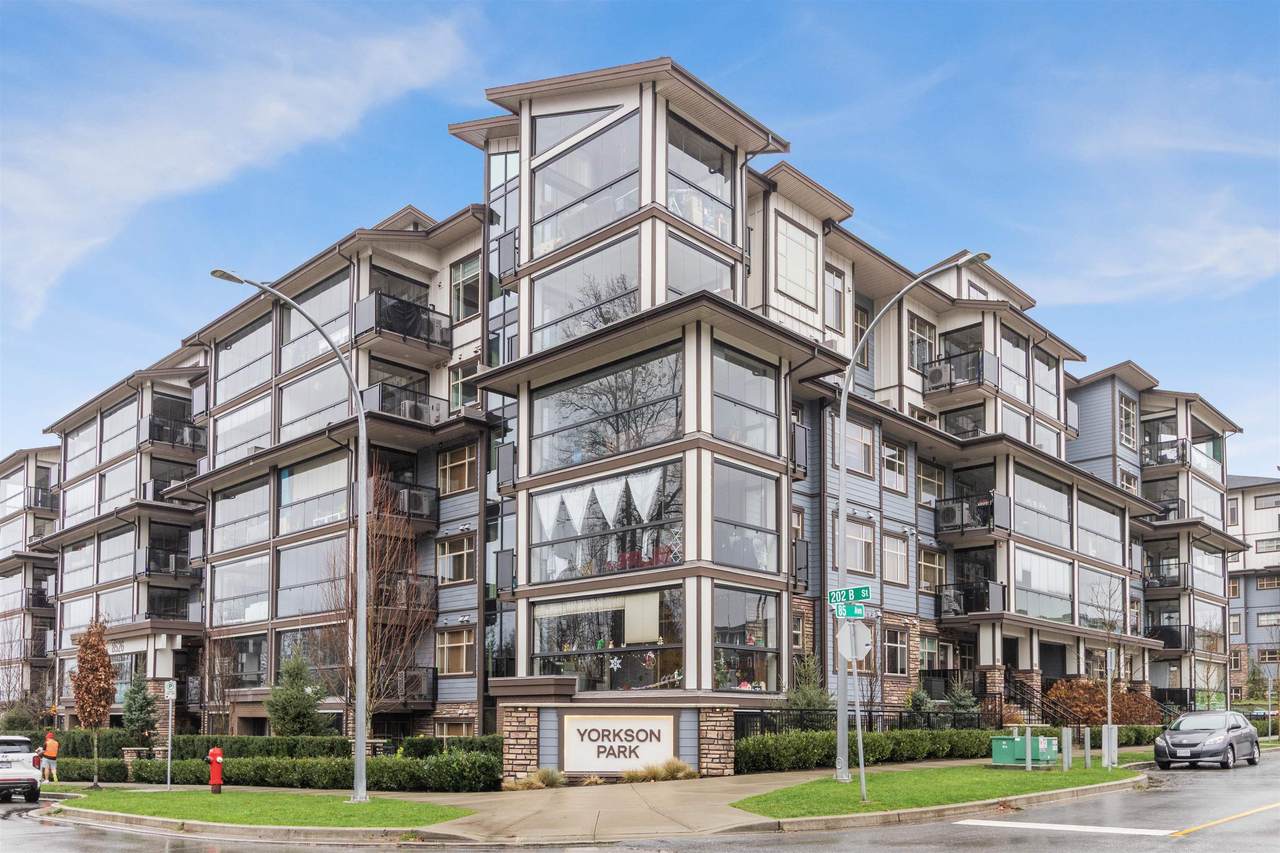 8526 202B Street - Photo 1