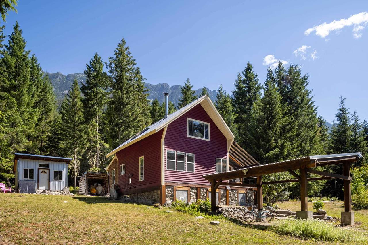 2841 Blackwater Road - Photo 1