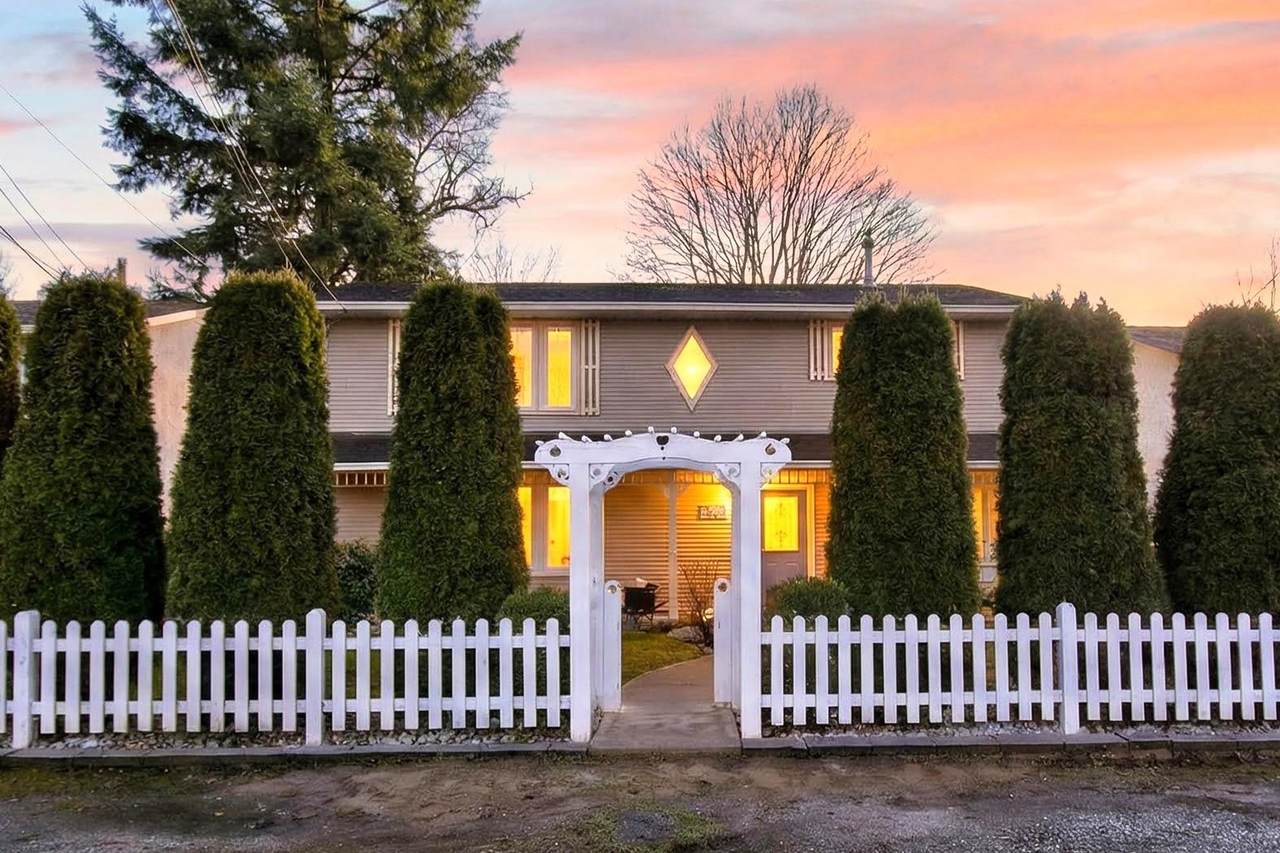 34974 Clayburn Road - Photo 1