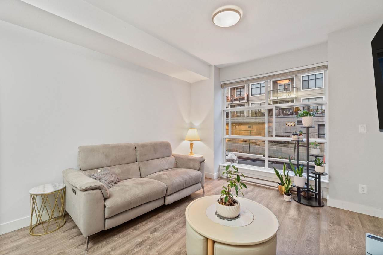 827 Roderick Avenue - Photo 1