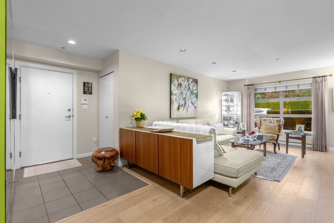 3750 Edgemont Boulevard - Photo 1