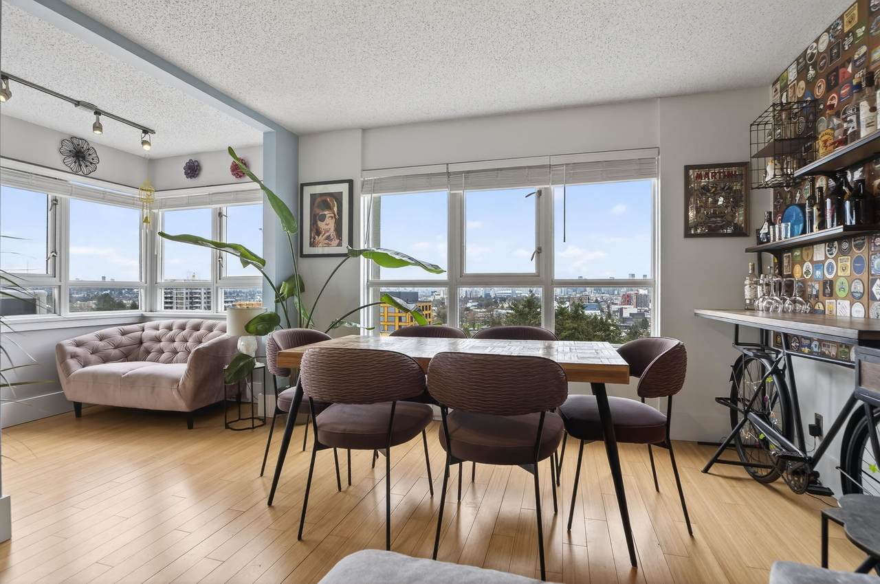 1833 Frances Street - Photo 1