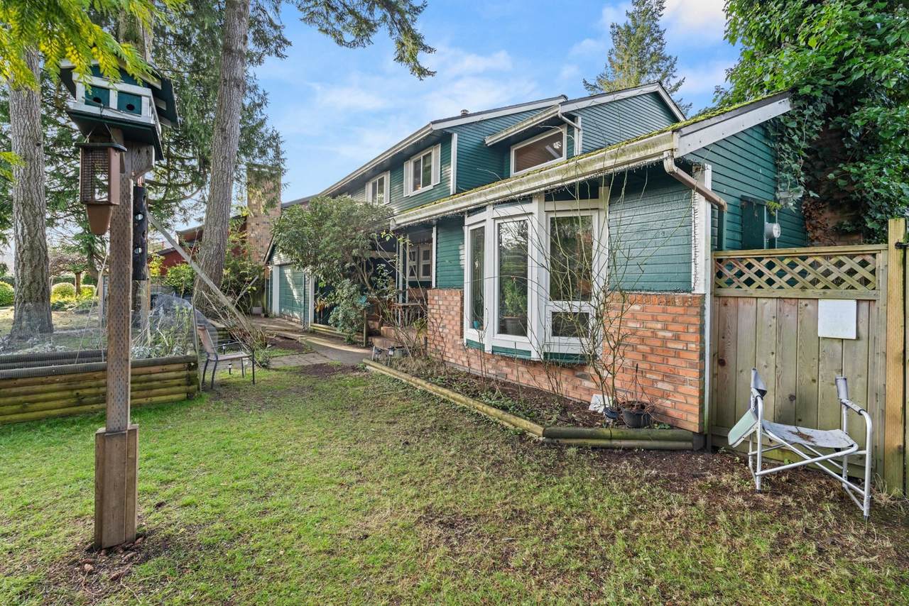1761 140A Street - Photo 1