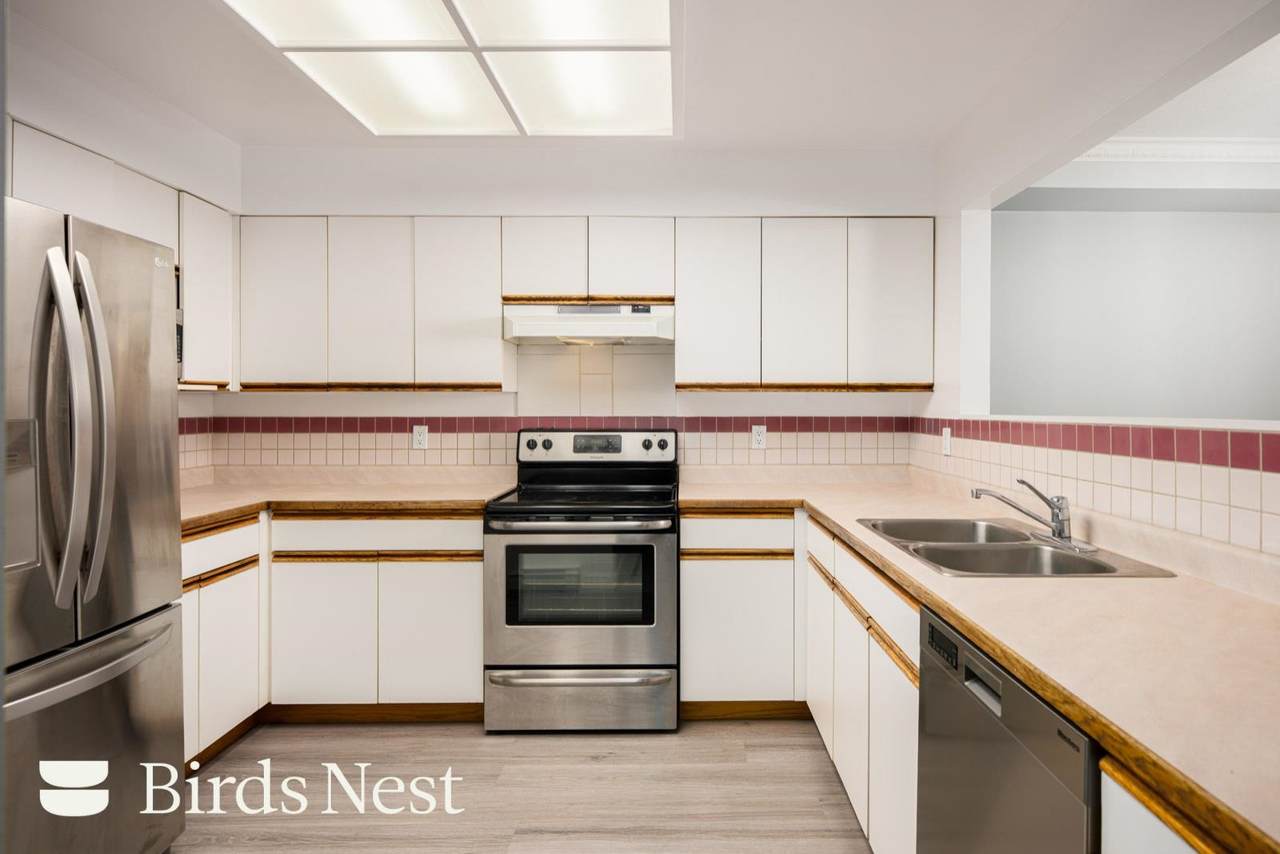 501 Cochrane Avenue - Photo 1