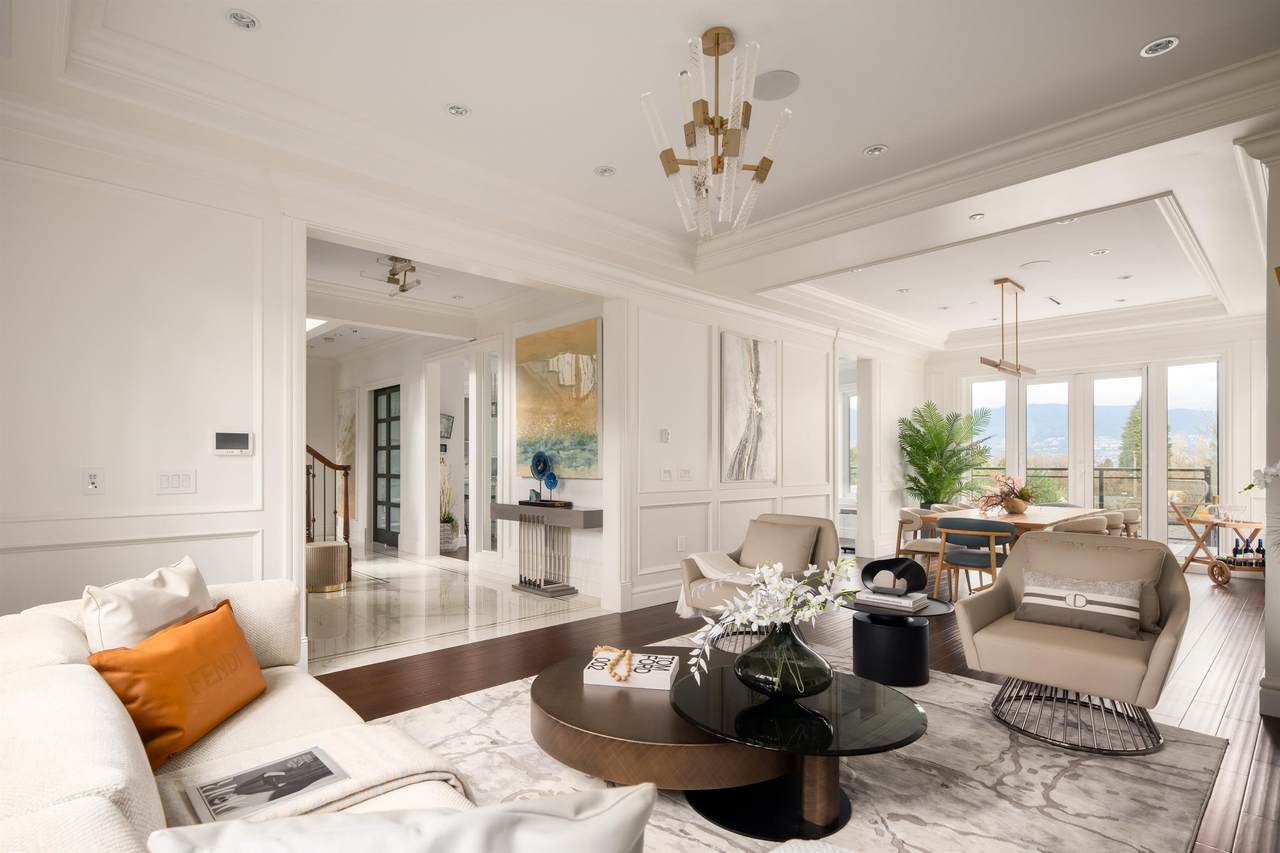 3955 Broadway - Photo 1