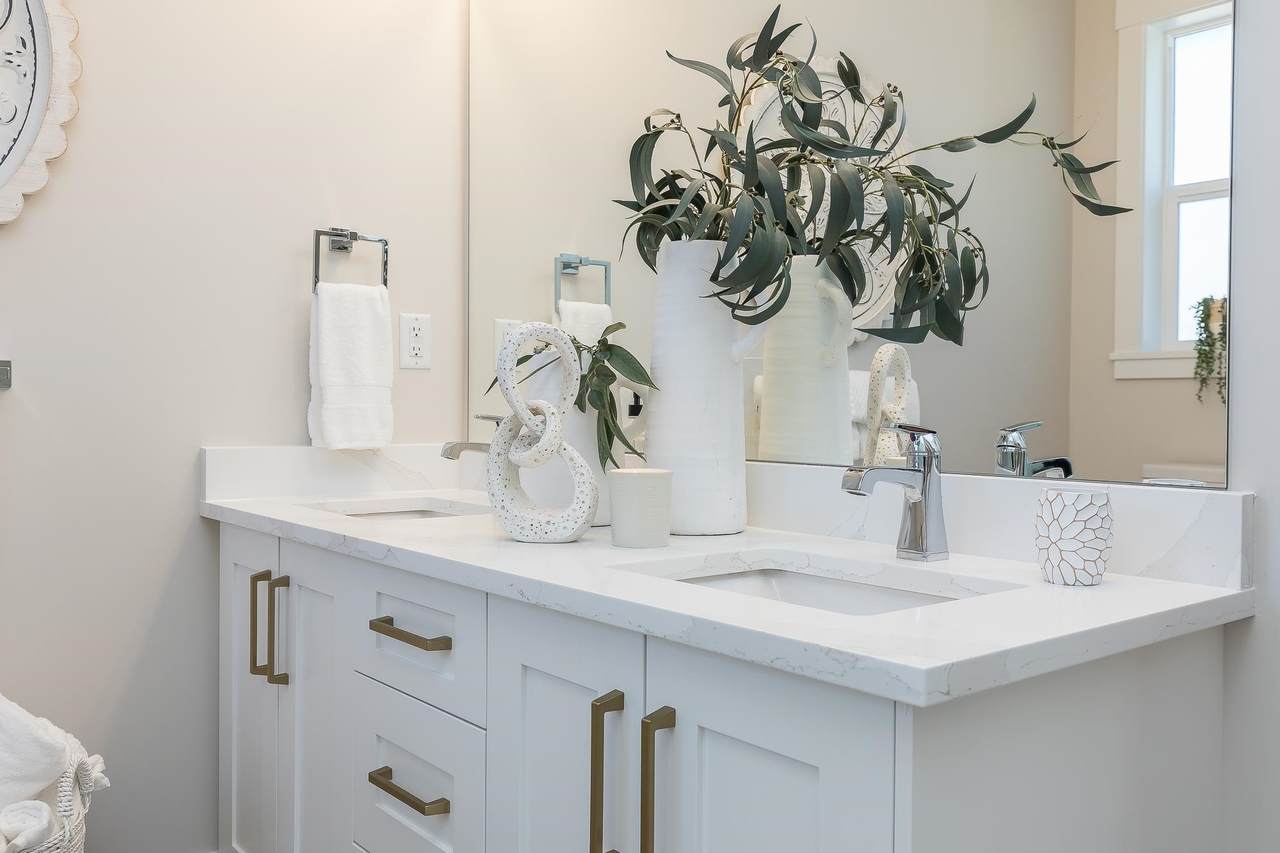 6211 Chilliwack River Road - Photo 1