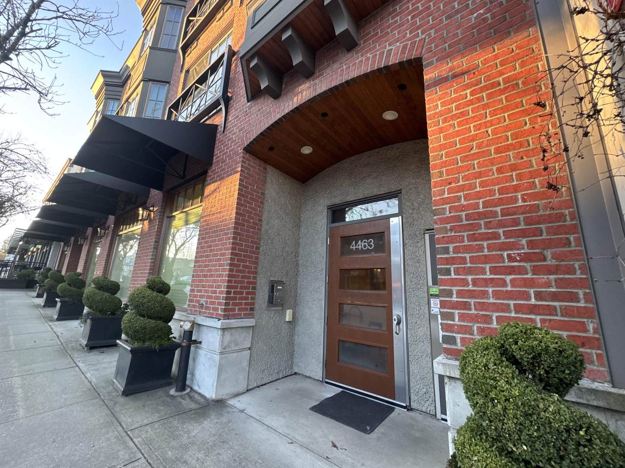 4463 10th Avenue - Photo 1