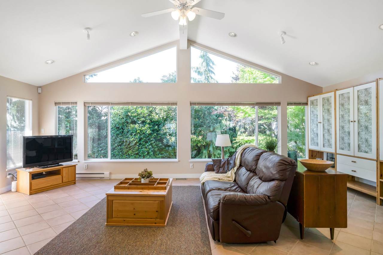 10601 Hermosa Drive - Photo 1