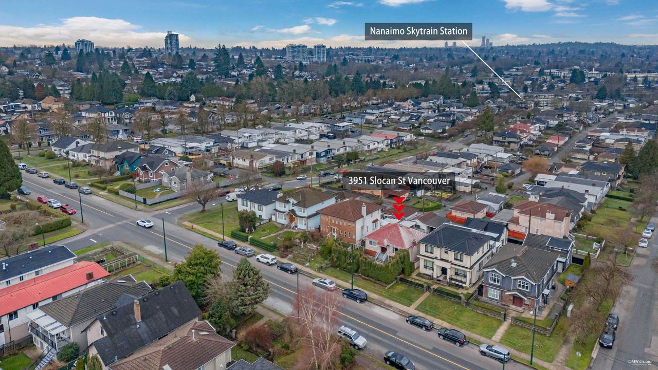 3951 Slocan Street - Photo 1