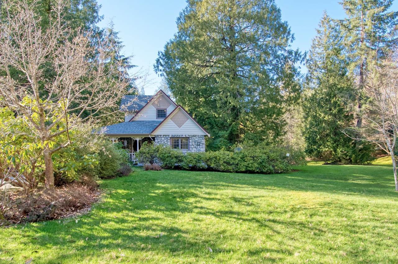 5487 Brooks Road - Photo 1