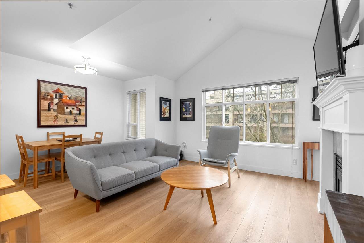 333 1st Street - Photo 1