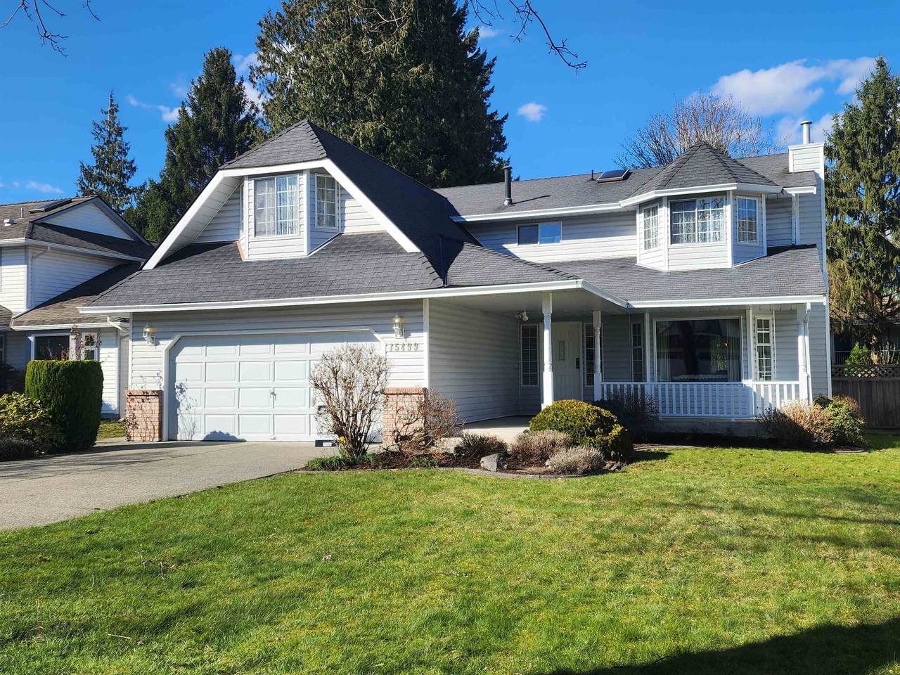 15499 91A Avenue - Photo 1