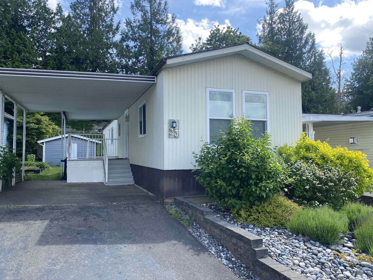 2315 198 Street - Photo 1