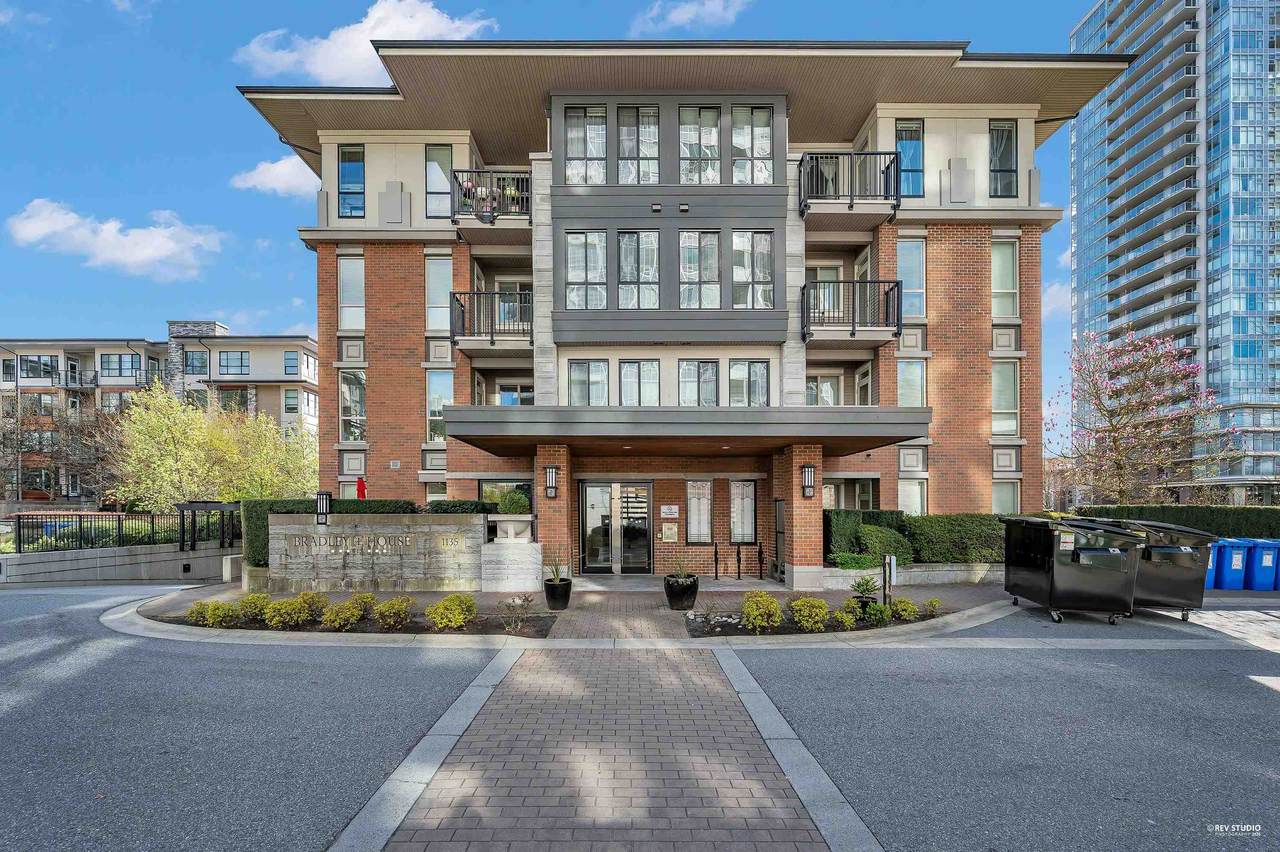 1135 Windsor Mews - Photo 1