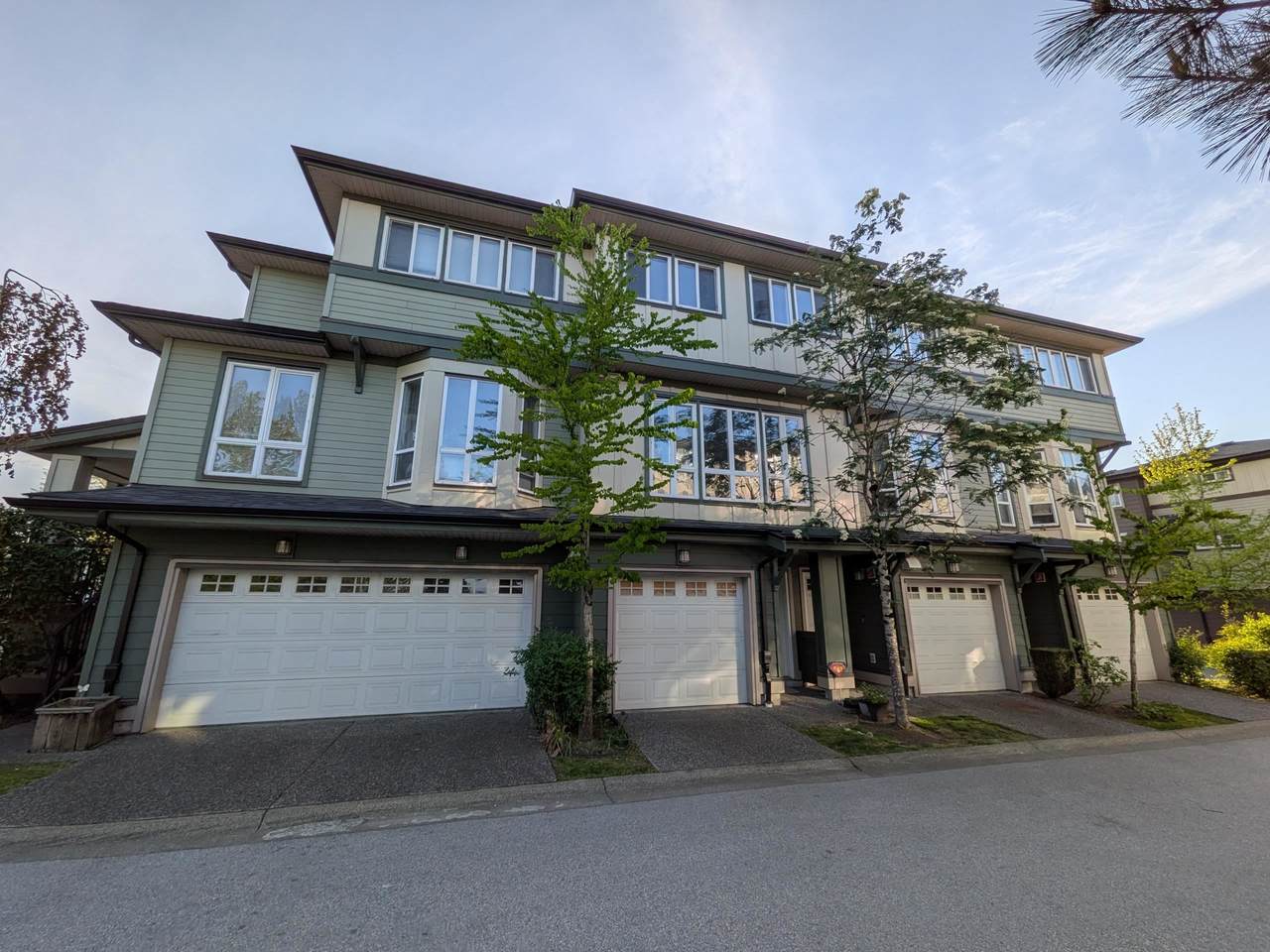 160 Pembina Street - Photo 1
