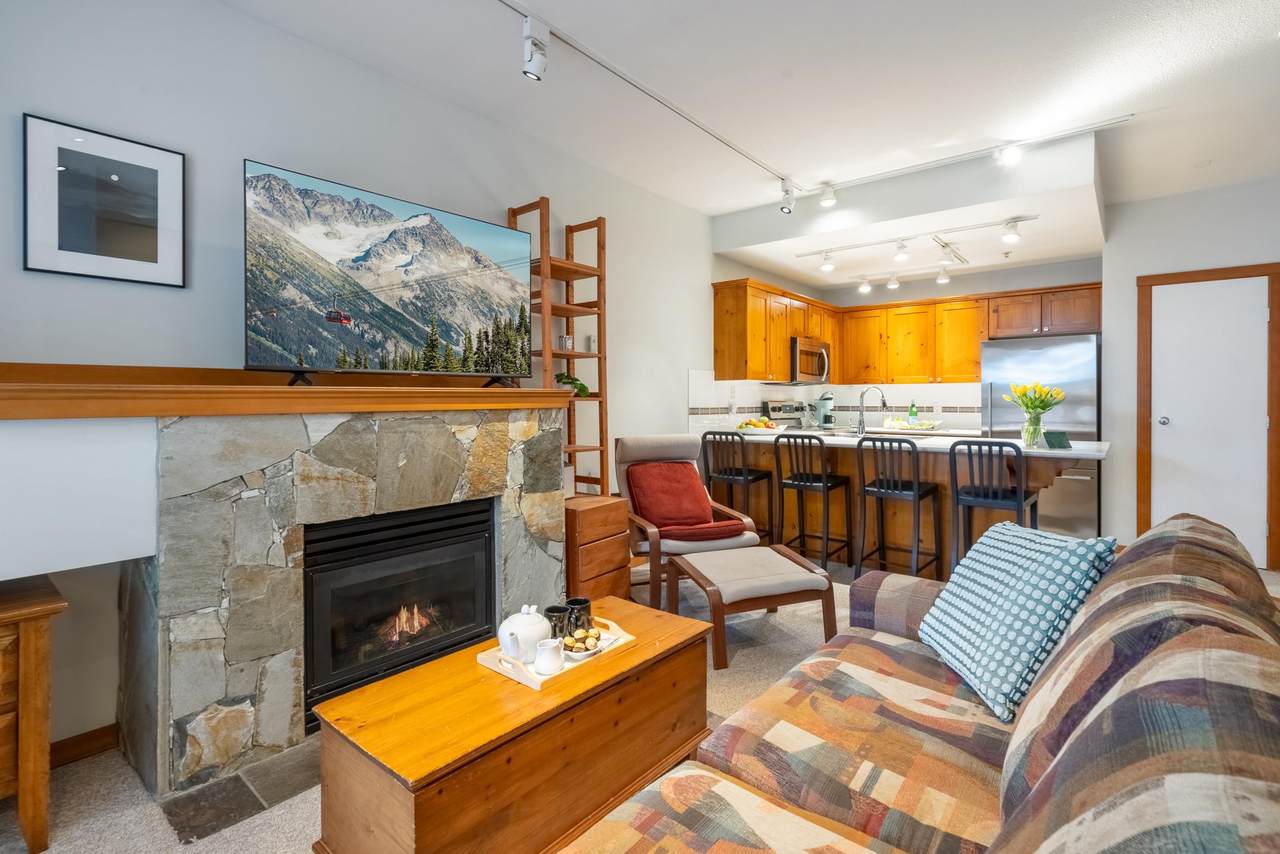 4385 Northlands Boulevard - Photo 1