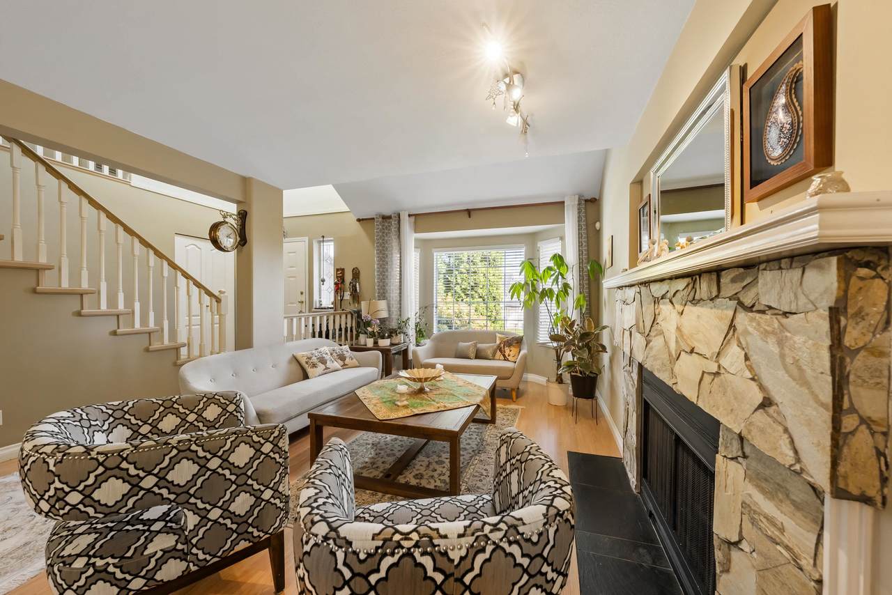 1410 Mountainview Court - Photo 1