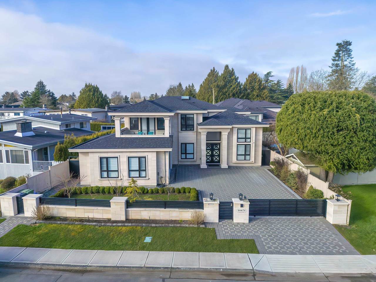 10471 Seahaven Drive - Photo 1