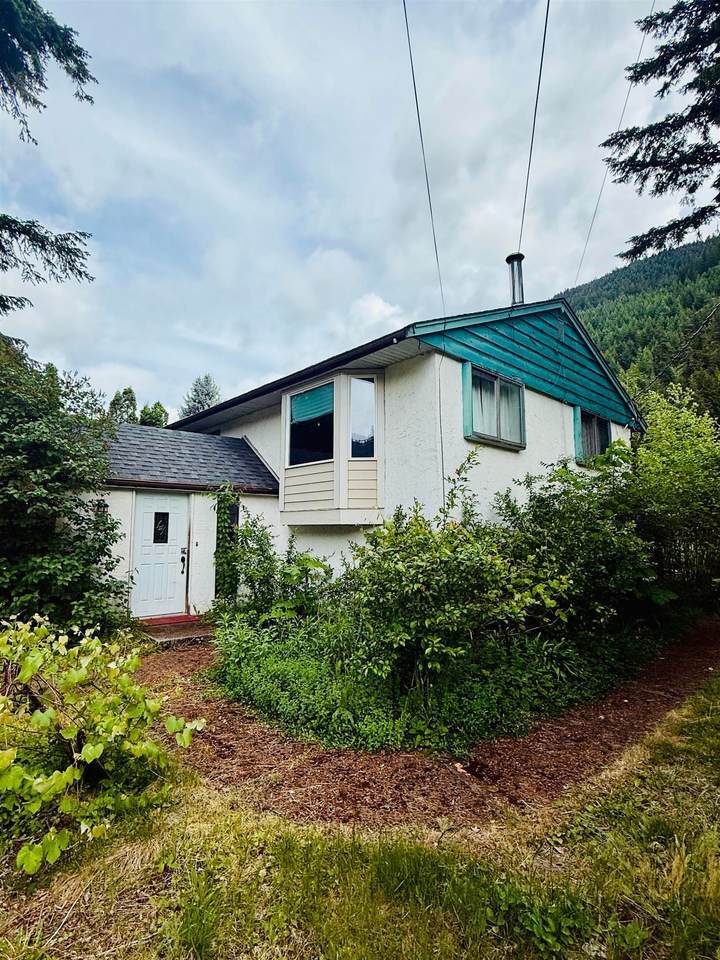 47404 Macneal Road - Photo 1