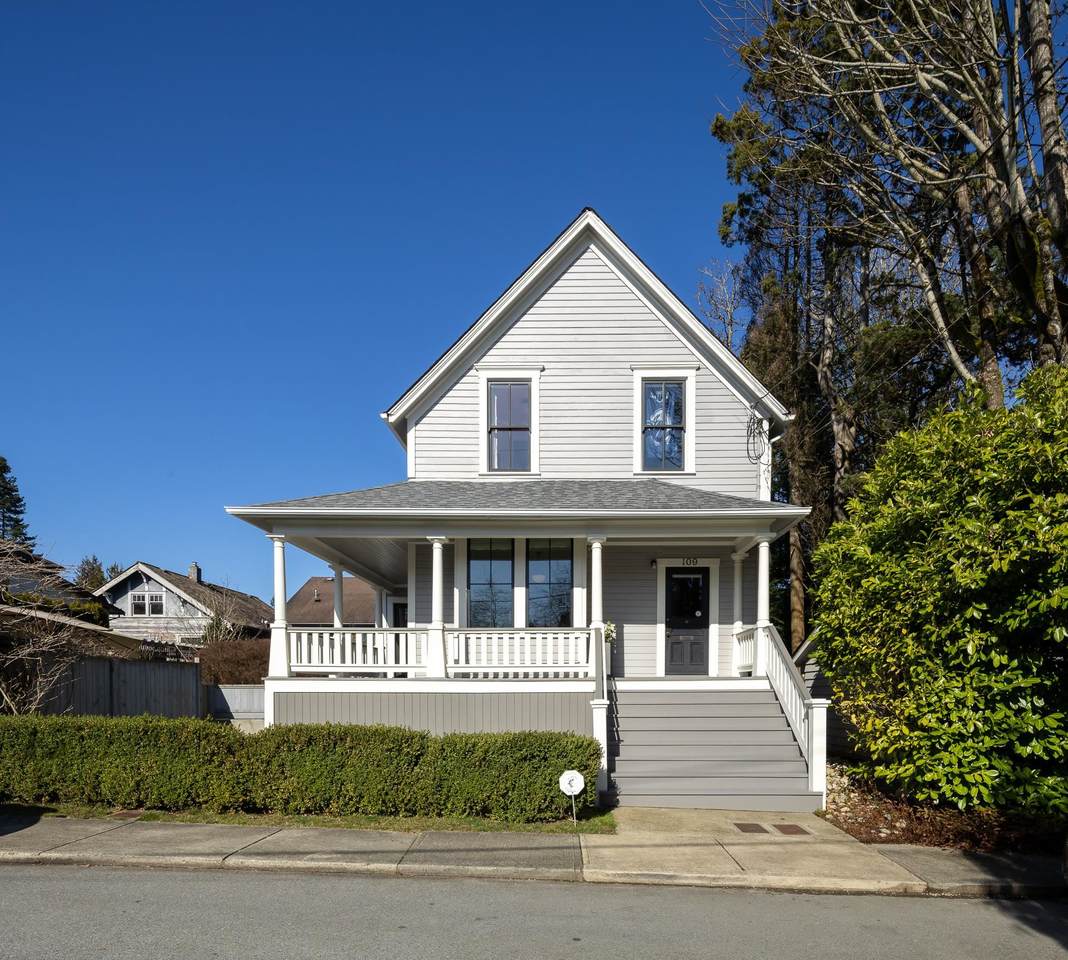 109 Oakland Street - Photo 1