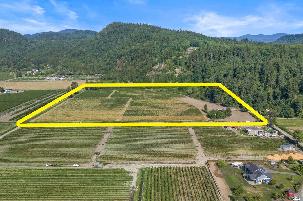 35011 Townshipline Road - Photo 1