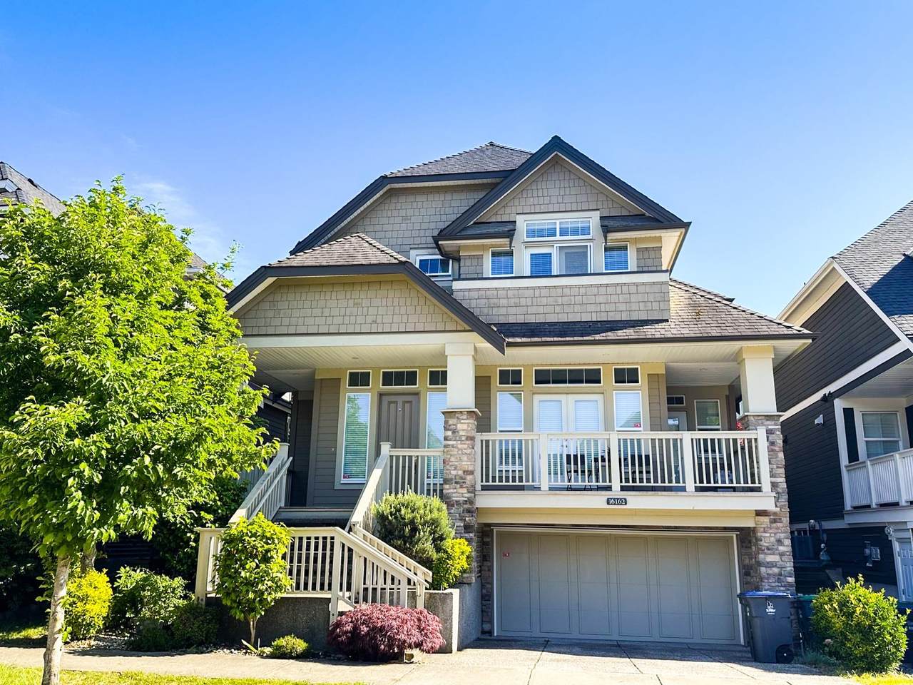 16162 28 A Avenue - Photo 1