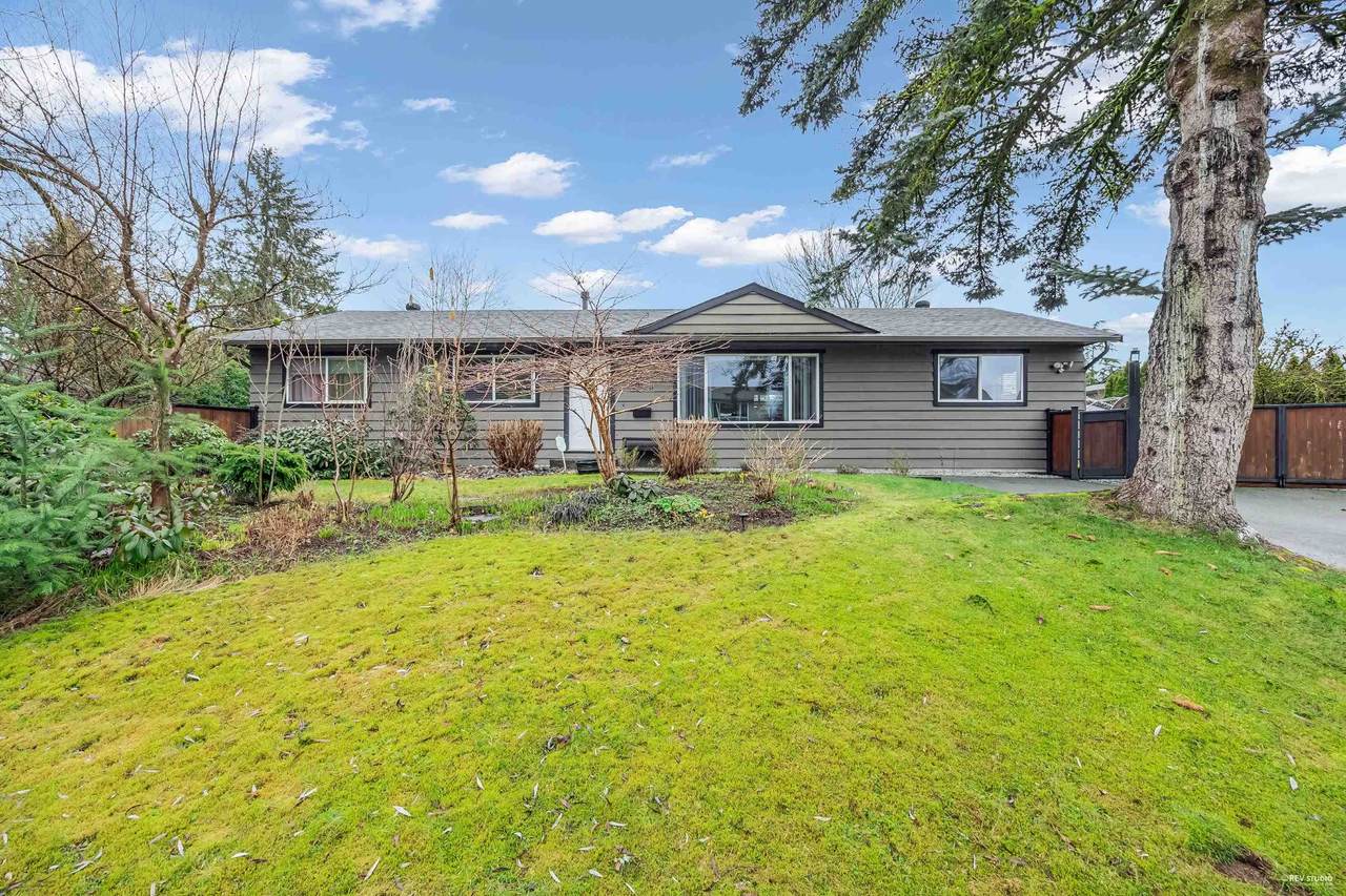 22938 Fuller Avenue - Photo 1