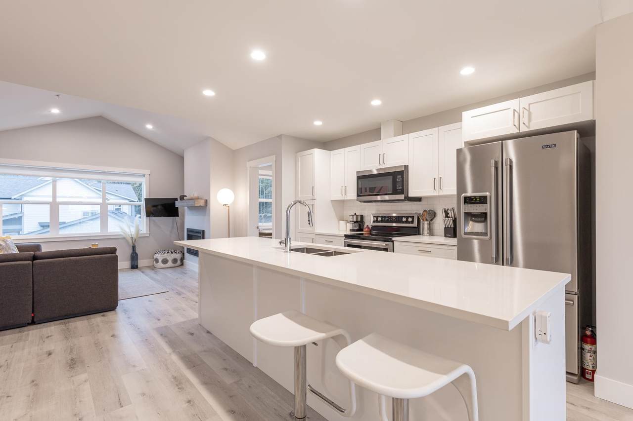 950 Woodsworth Road - Photo 1