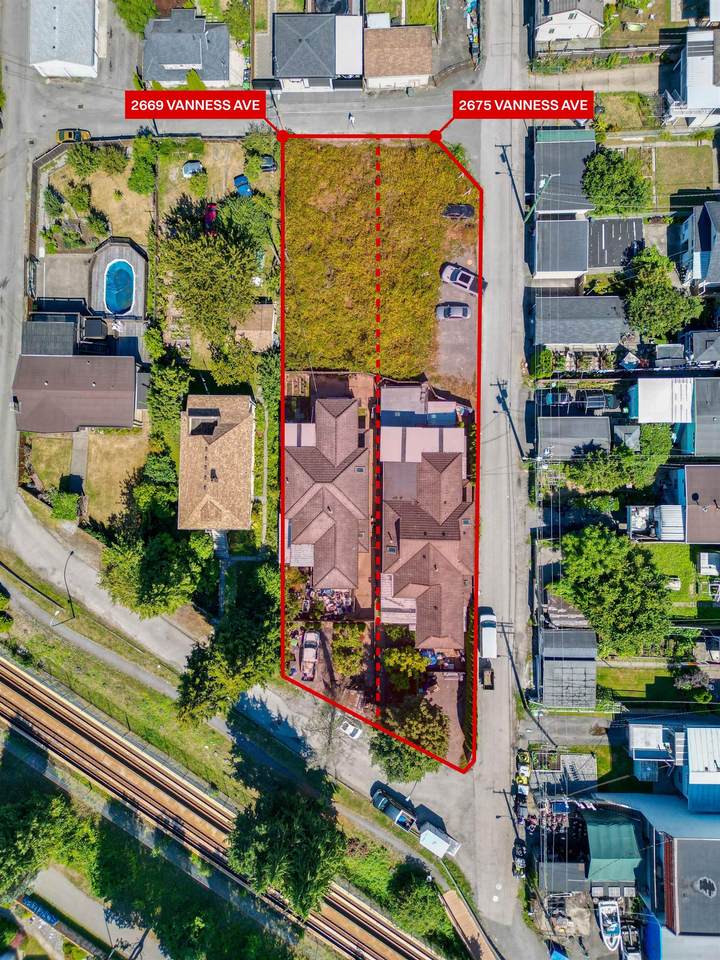 2669 Vanness Avenue - Photo 1