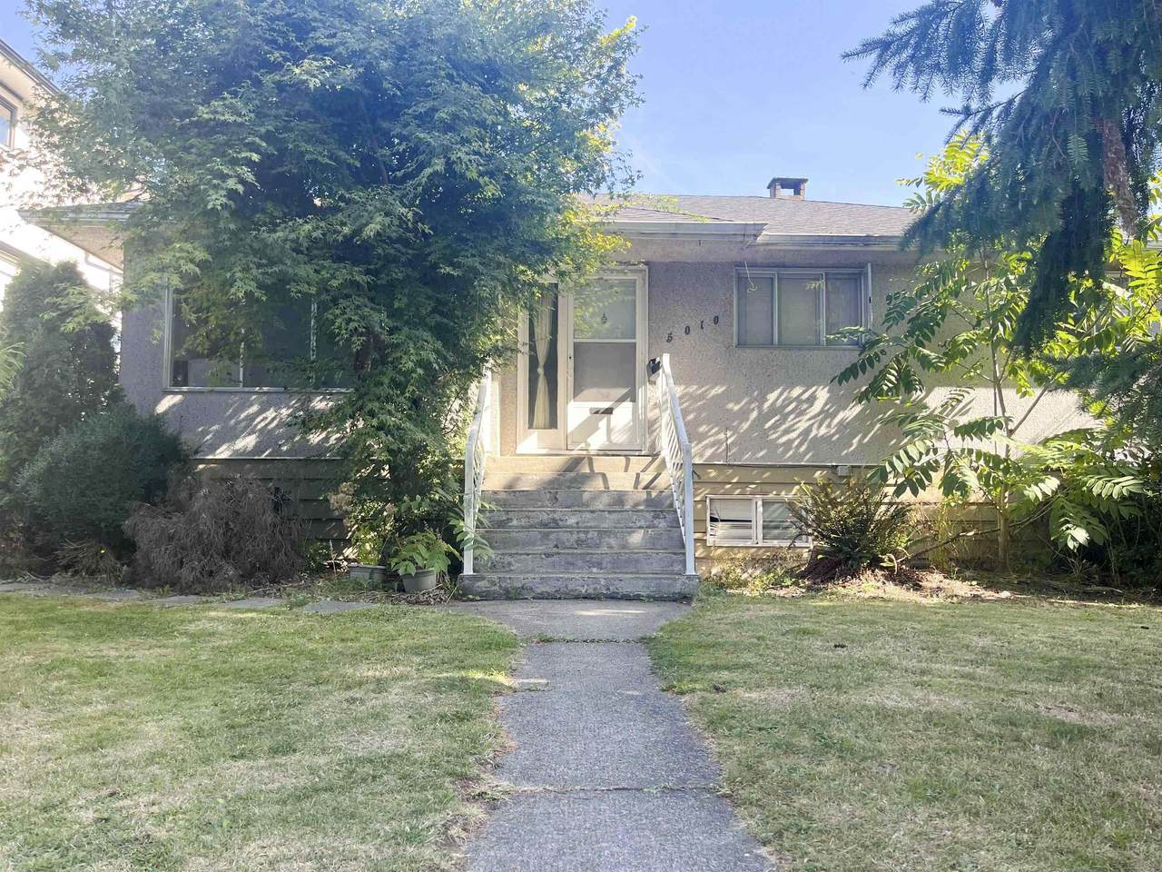 5010 Lorraine Avenue - Photo 1