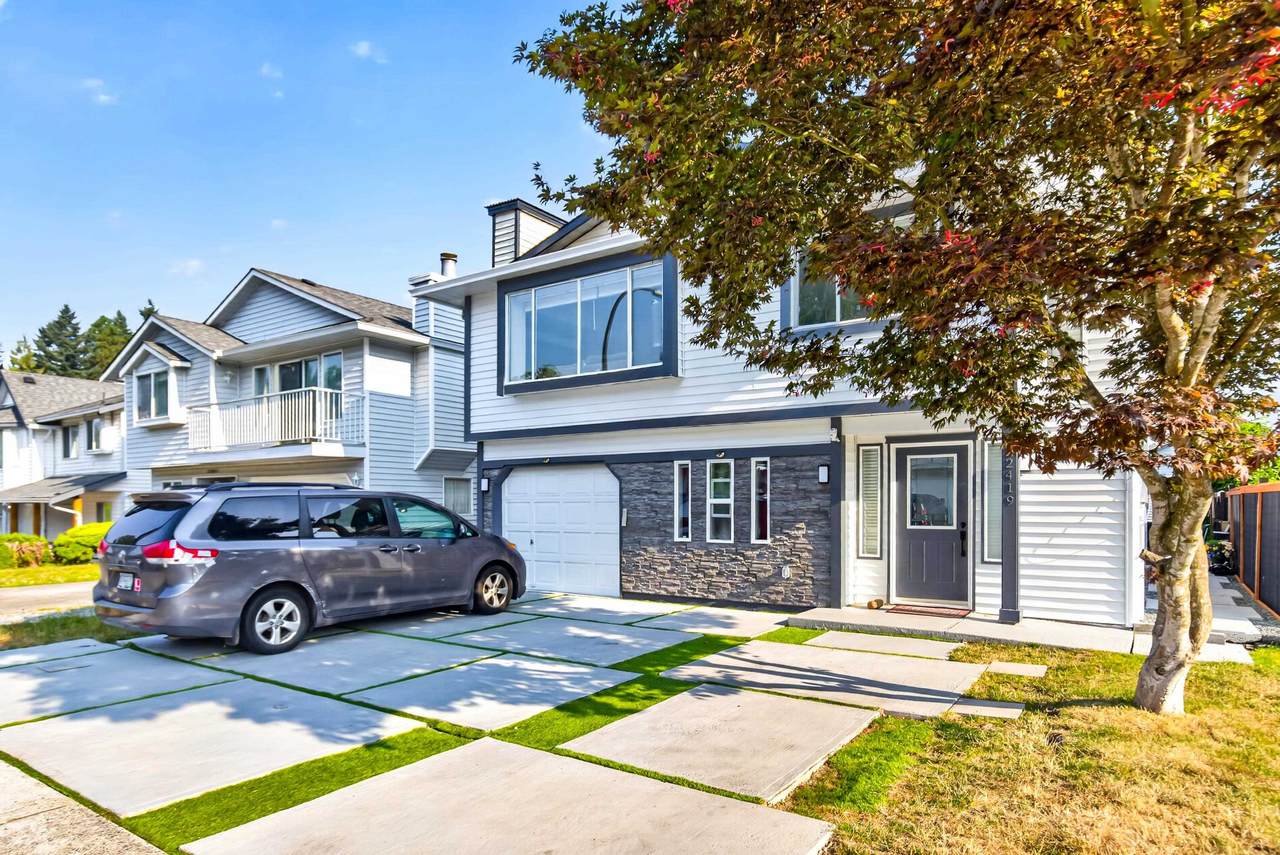 22419 125 Avenue - Photo 1
