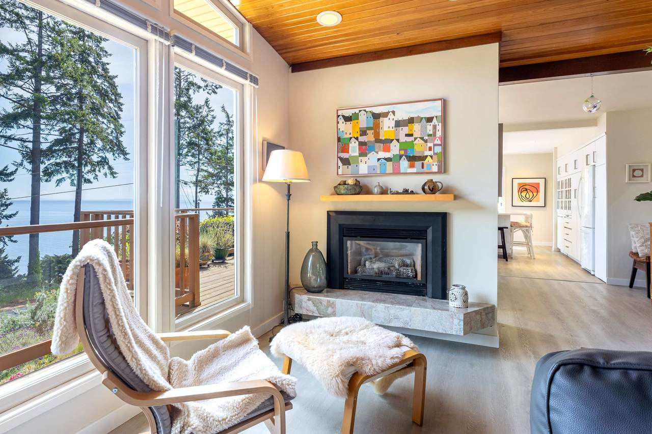 7065 Dale Road - Photo 1