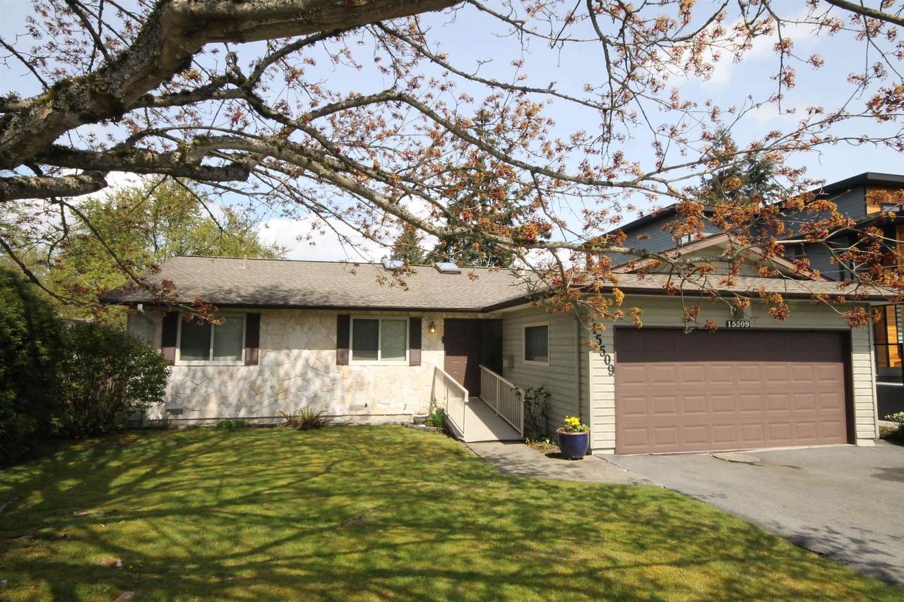 15509 17 Avenue - Photo 1