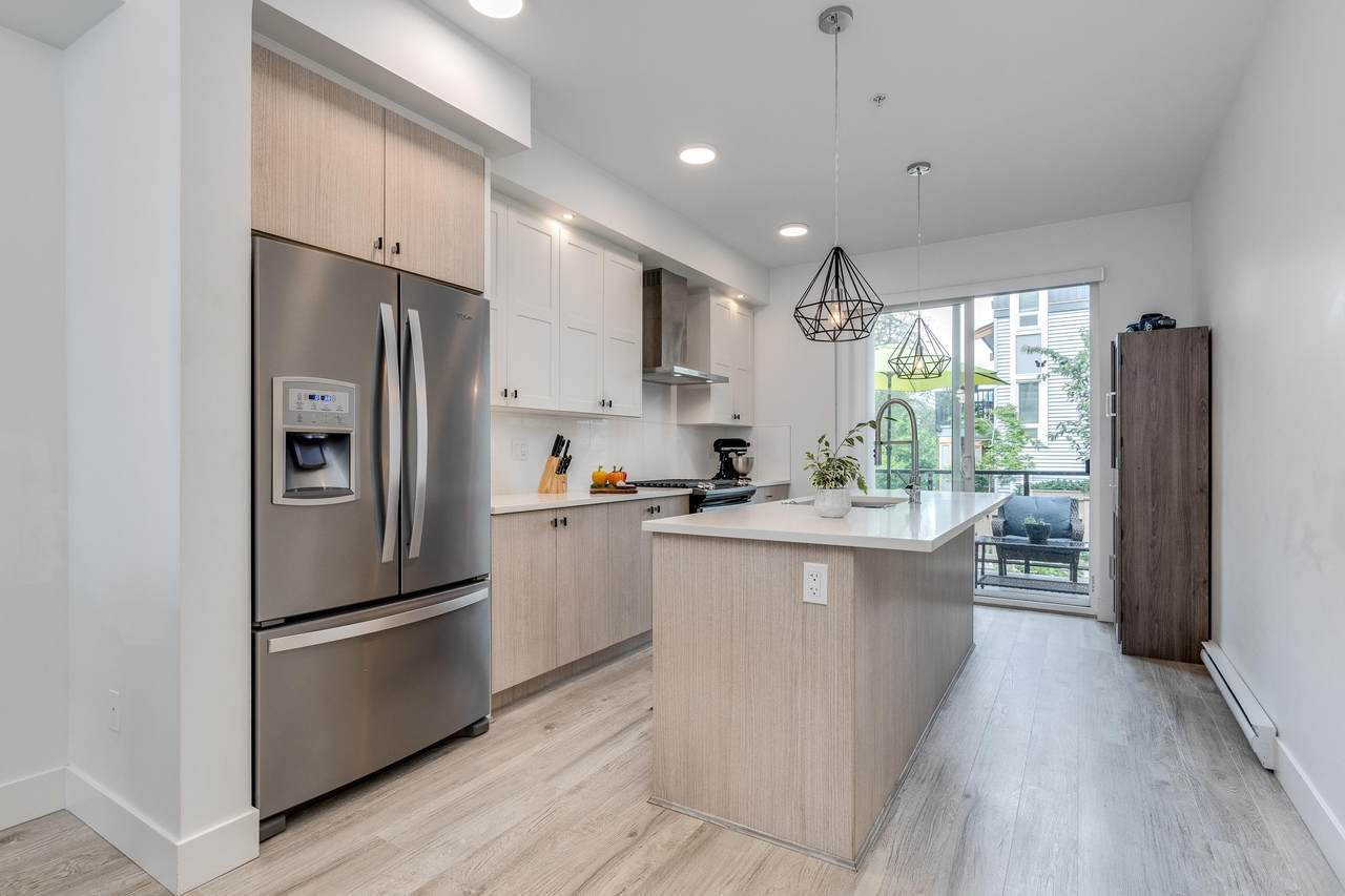 24108 104 Avenue - Photo 1
