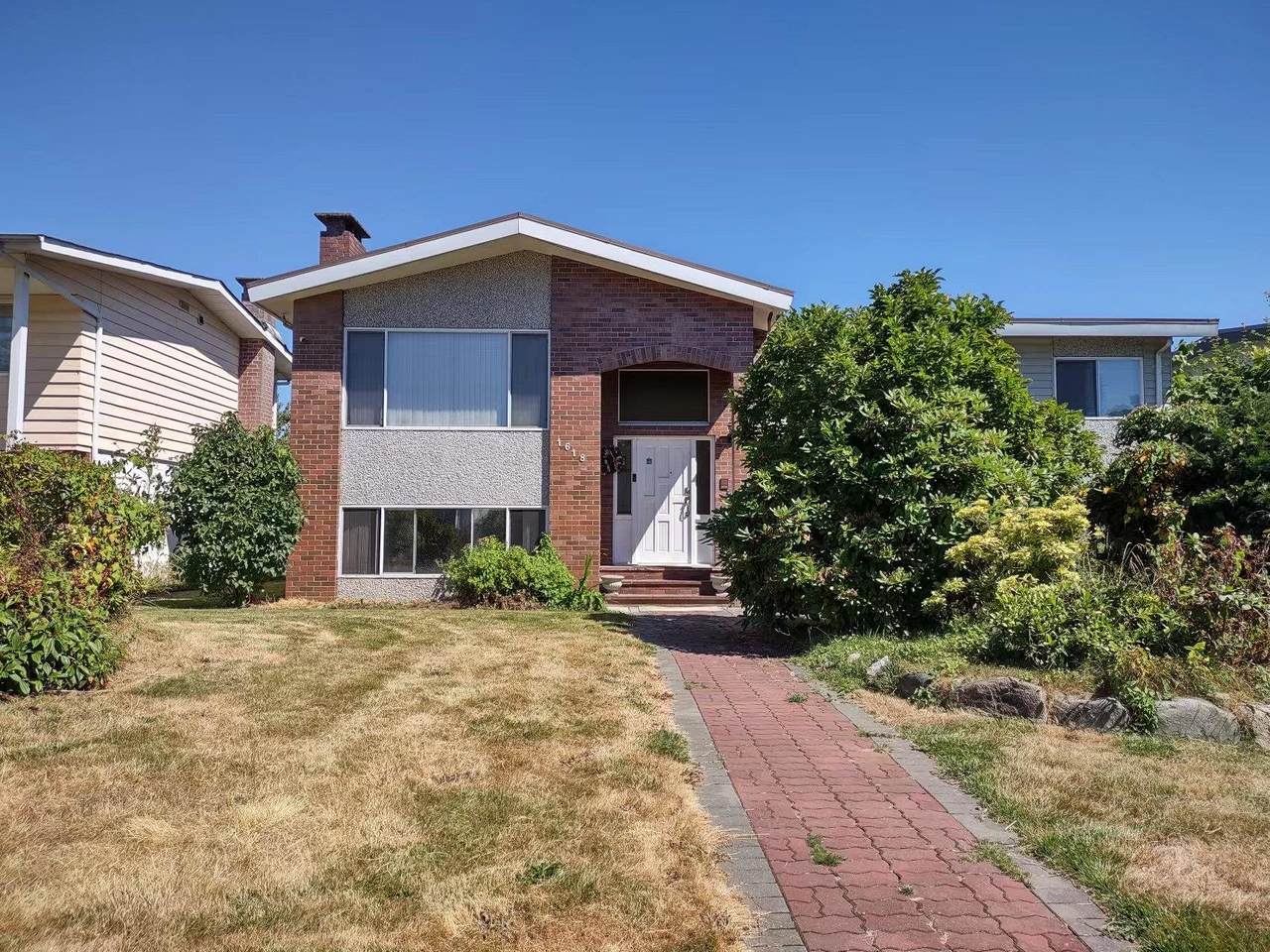1618 Crestlawn Drive - Photo 1