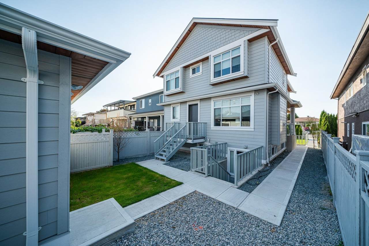6958 Knight Street - Photo 1