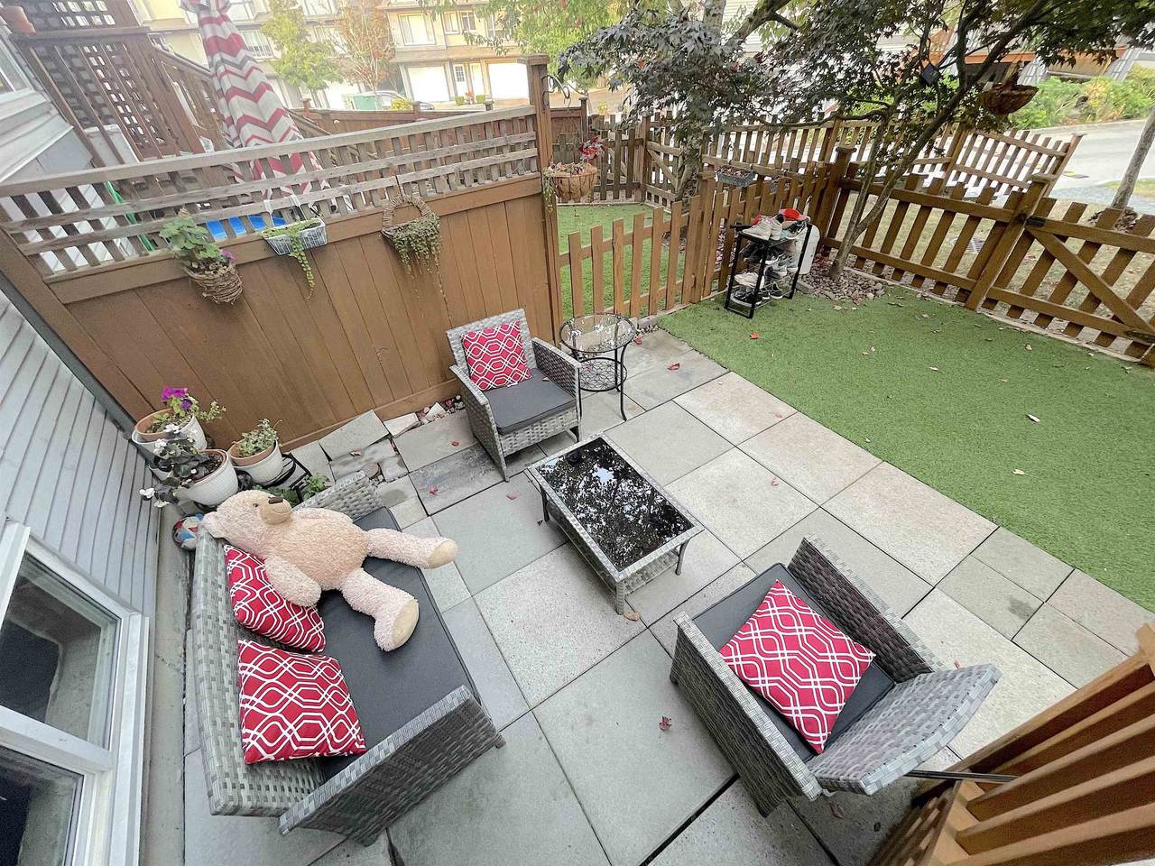 18701 66 Avenue - Photo 1