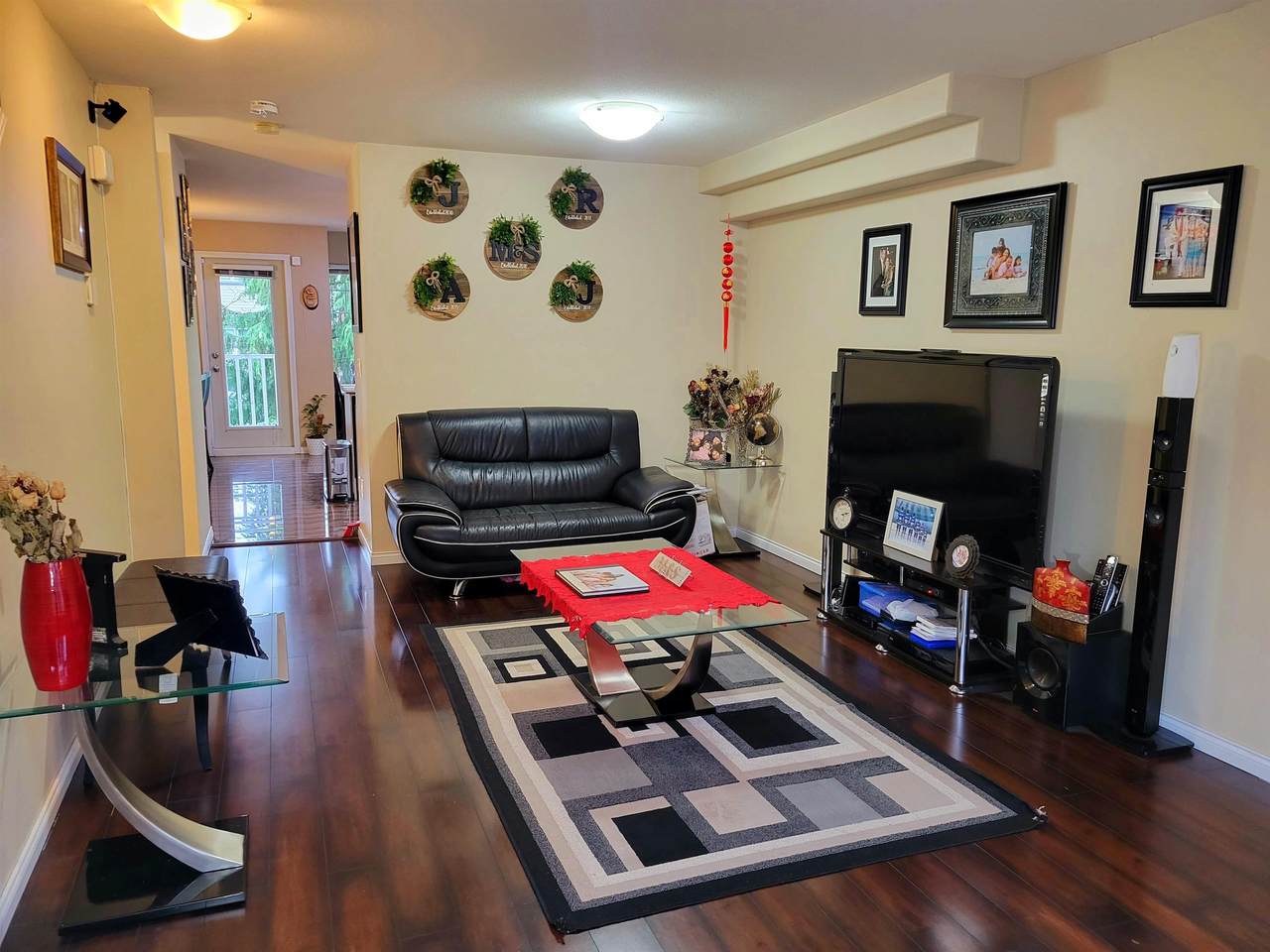 6533 121 Street - Photo 1