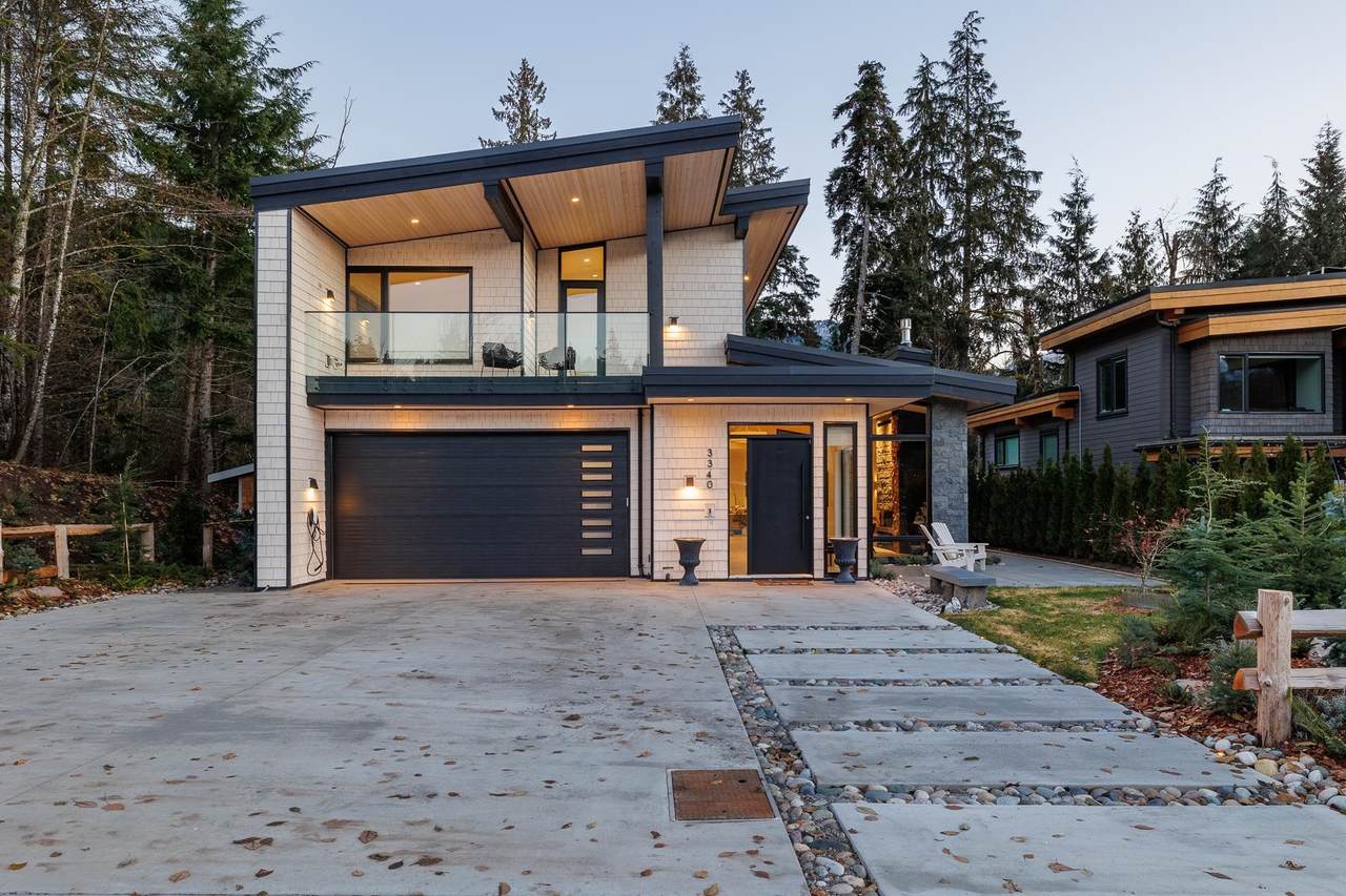 3340 Mamquam Road - Photo 1
