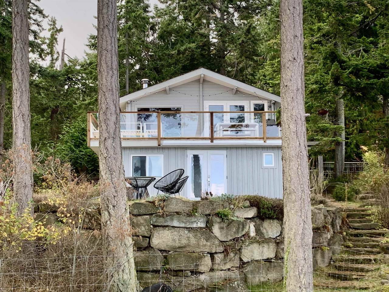 579 Bayview Drive - Photo 1