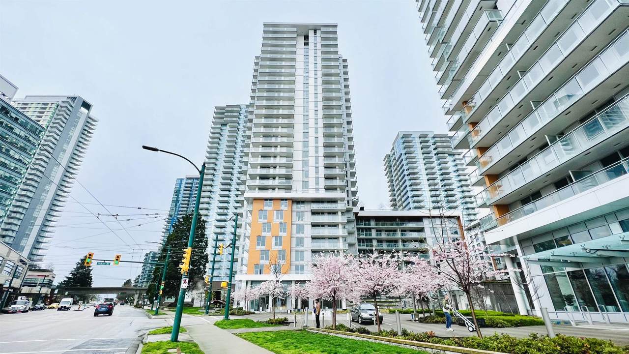 455 Marine Drive - Photo 1