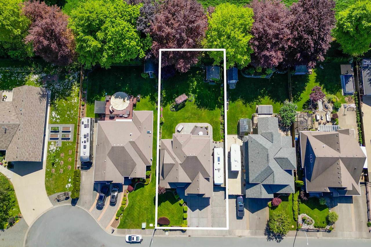 2252 Mccaffrey Road - Photo 1