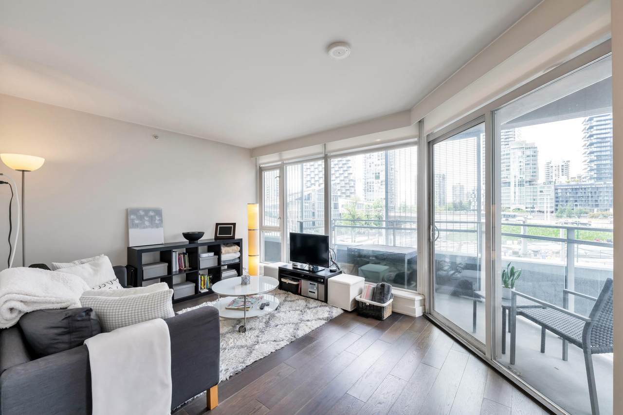 1372 Seymour Street - Photo 1