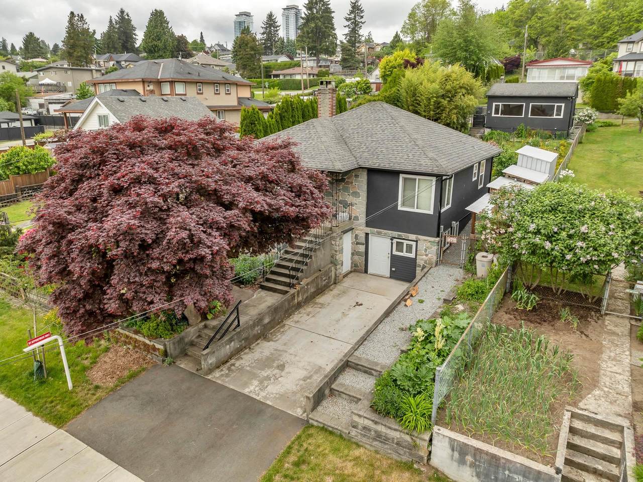 1305 Thomas Avenue - Photo 1