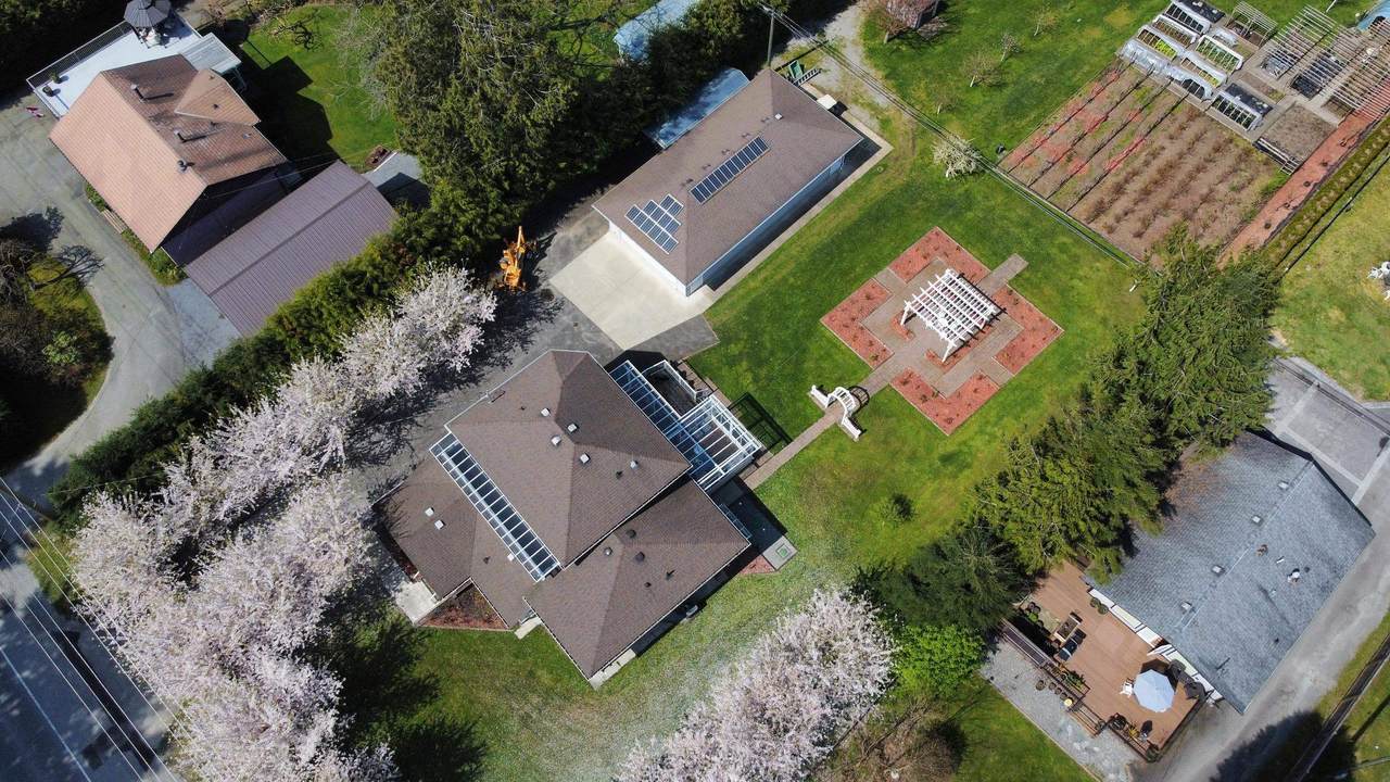 29847 Dewdney Trunk Road - Photo 1