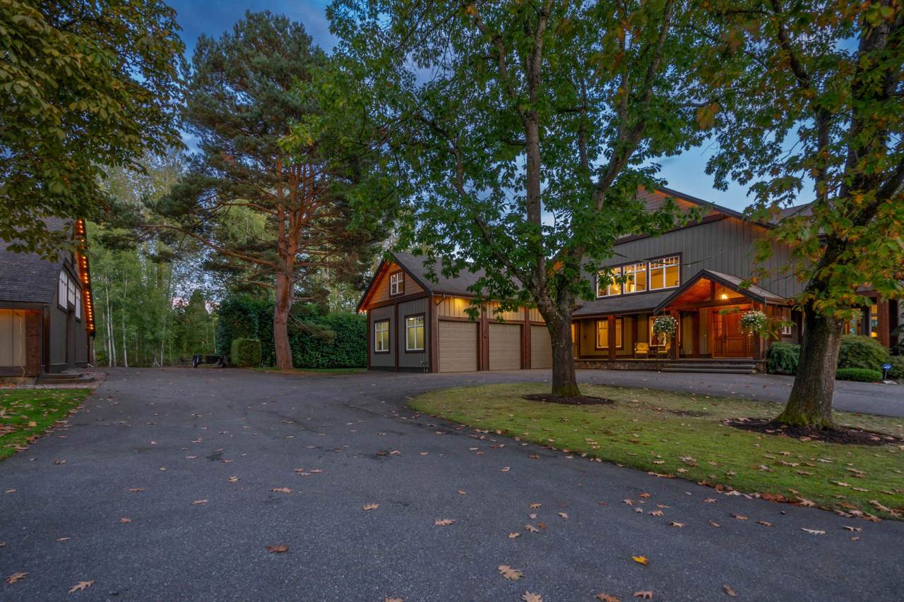 18208 92 Avenue - Photo 1