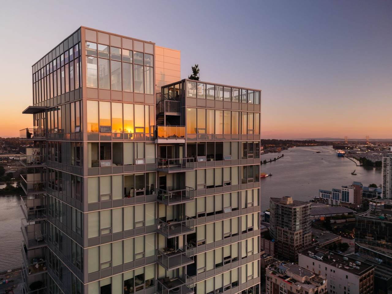 618 Carnarvon Street - Photo 1